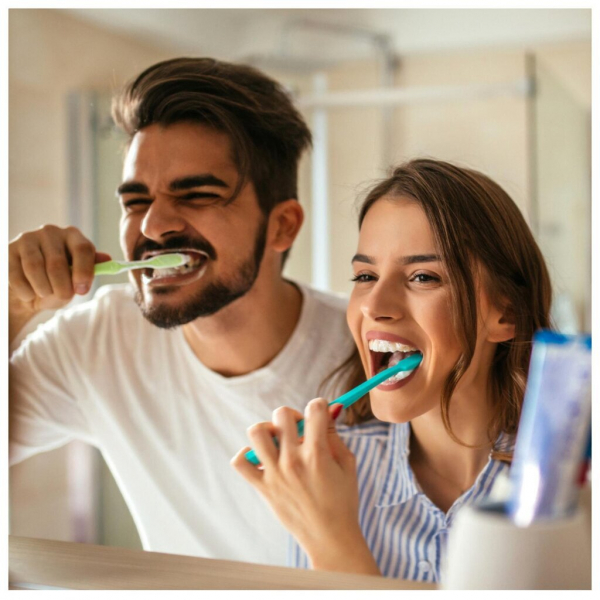 5 ошибок при чистке зубов, которые делают многие