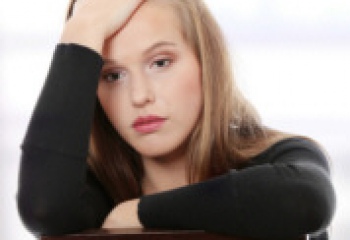 Если преследует бывший парень: советы психологов