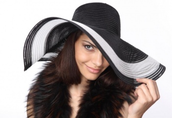 Как подчеркнуть достоинства