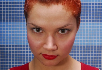 Как смыть тоник с волос