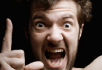 Муж-истеричка. Что делать?